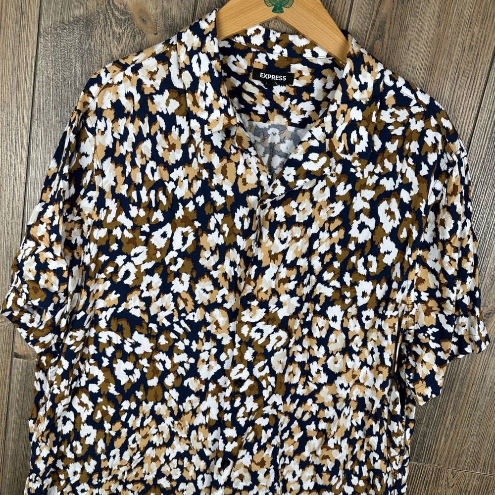 Express Mens XL Tall Abstract Print Ecovero Viscose Short Sleeve Camp Shirt Navy